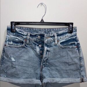 Old Navy O.G. High rise curvy straight Women's Light Blue Jean Shorts